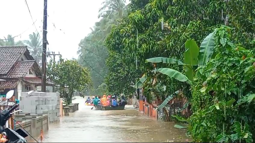 Banjir Pandeglang