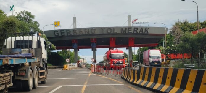 Gerbang Tol Merak