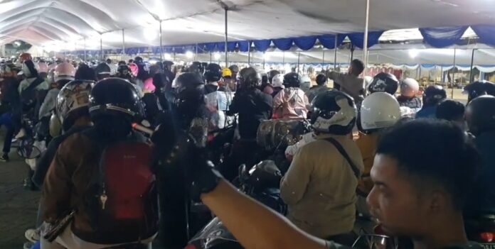 Antrean Pemudik Motor di Ciwandan