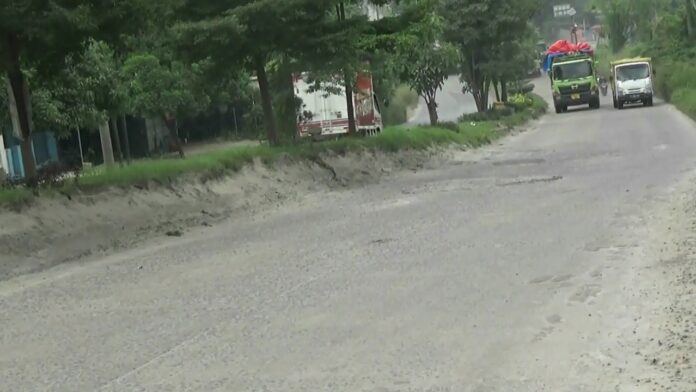 Jalan Menuju Pelabuhan Pelindo Cilegon