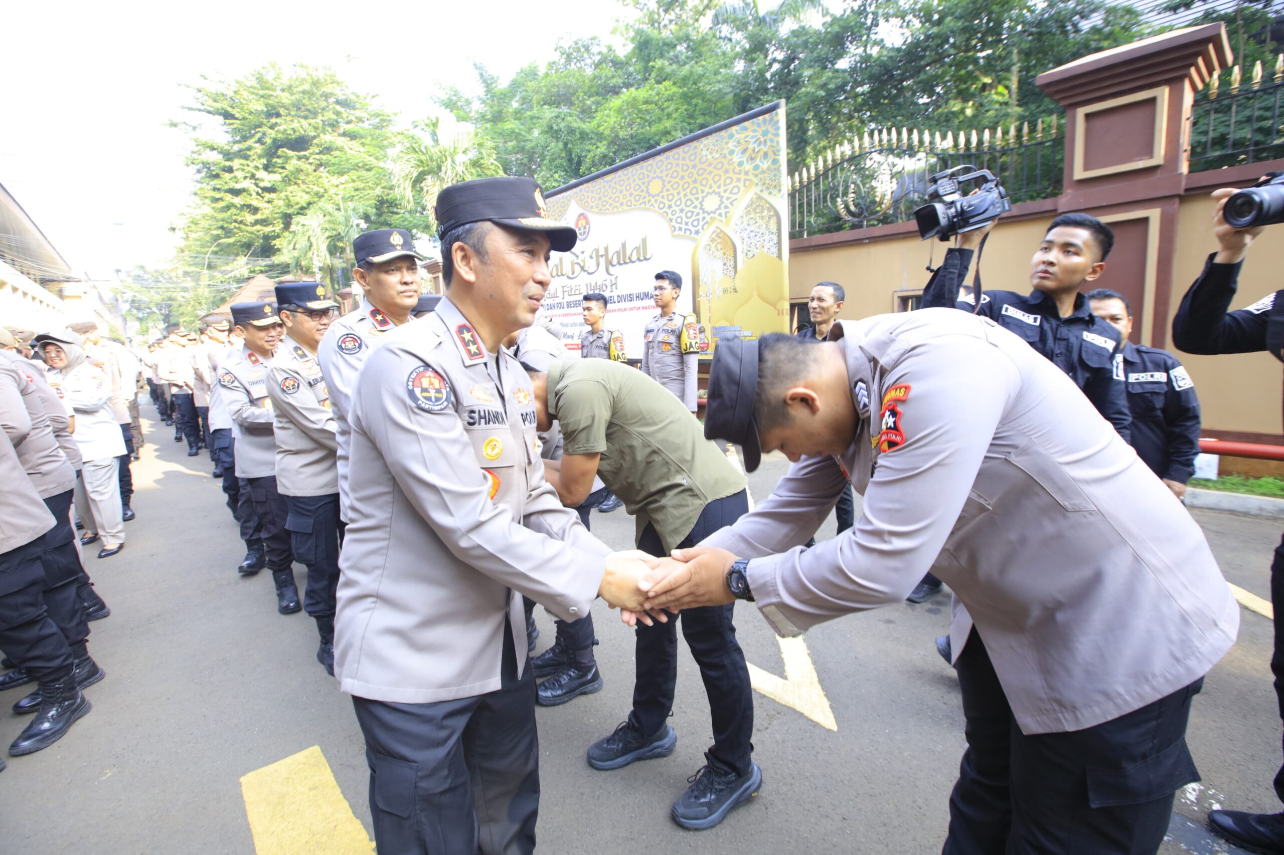 Humas polri