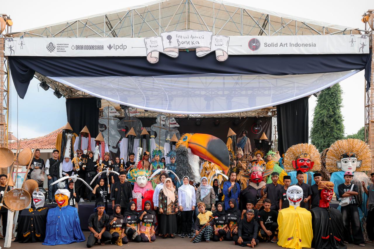 Festival Atraksi Boneka Solid Art Indonesia Tahun 2025