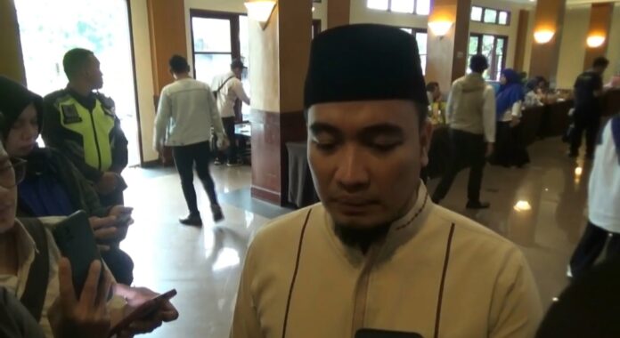 Wali Kota Cilegon Robinsar