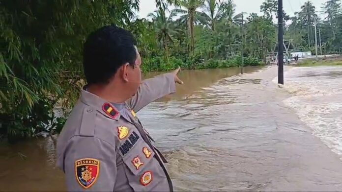 Banjir Pandeglang