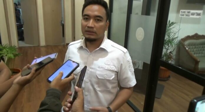 Wali Kota Cilrgon Robinsar