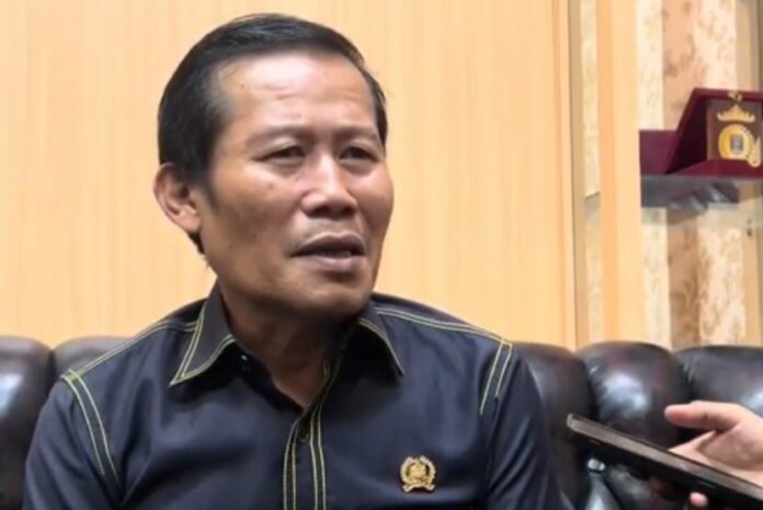 Ketua DPRD Kota Serang