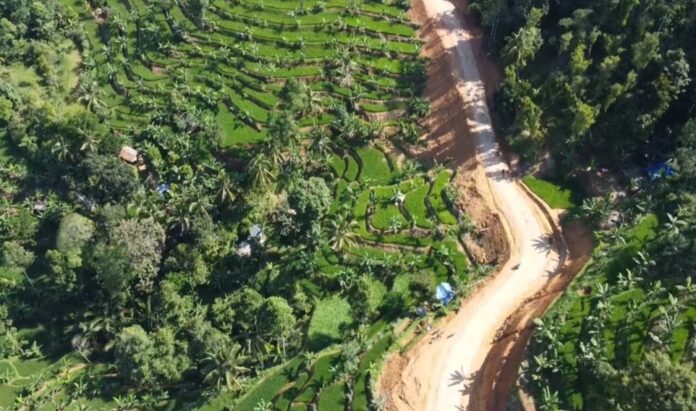 Pembangunan Jalan Desa