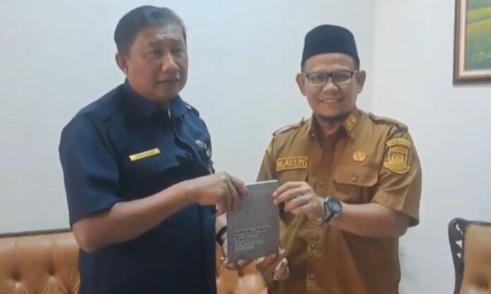 Lurah Citangkil Cilegon