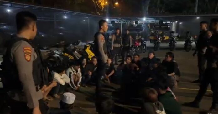 Balap Liar Serang