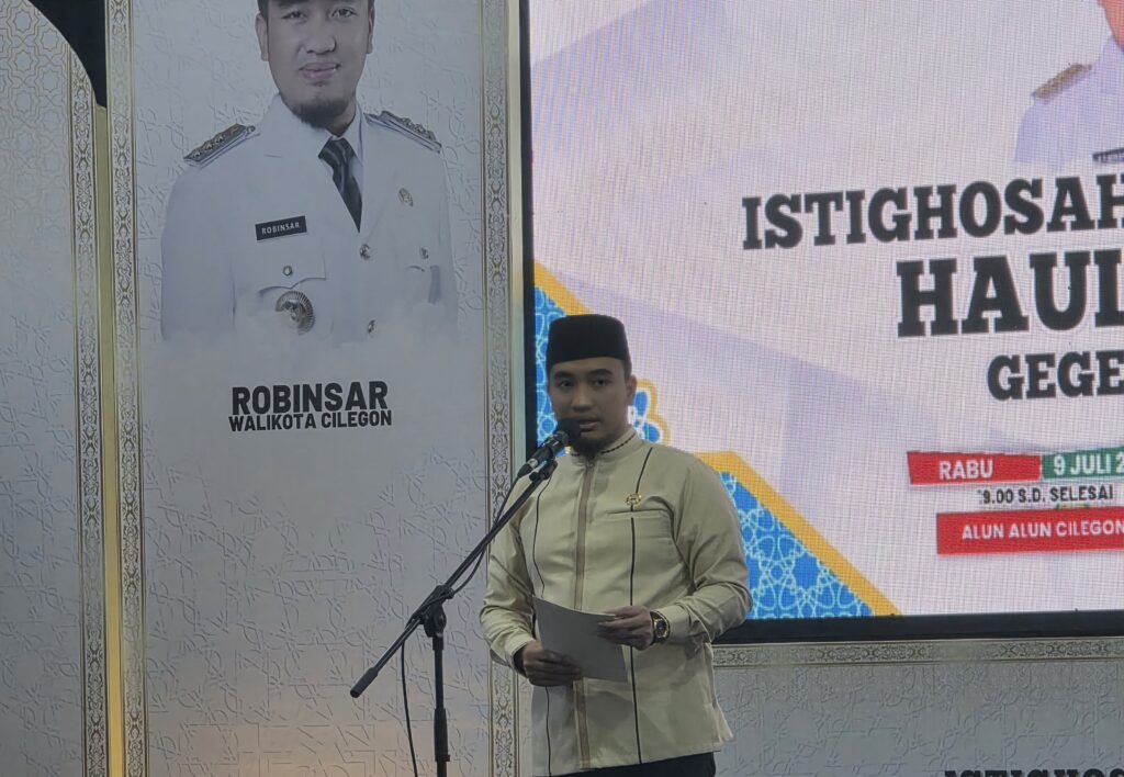 Wali Kota Cilegon Robinsar