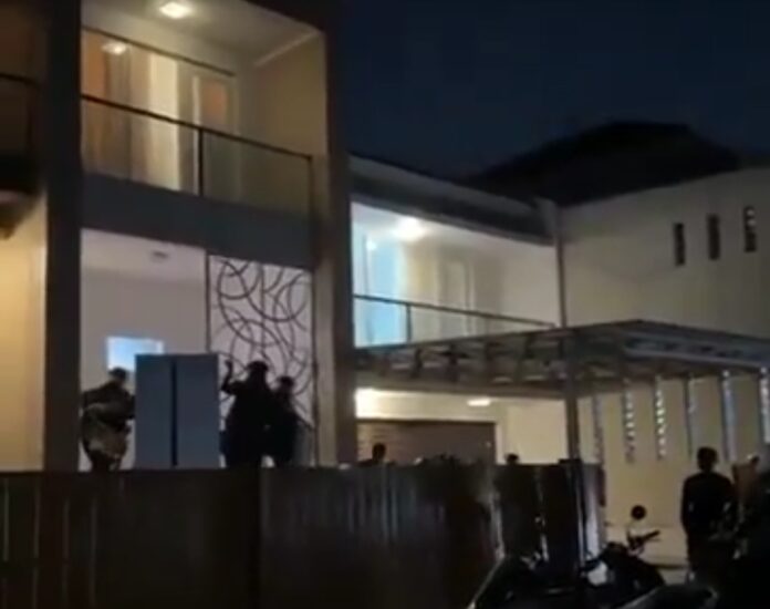 Rumah Nafa Urbah Dijarah