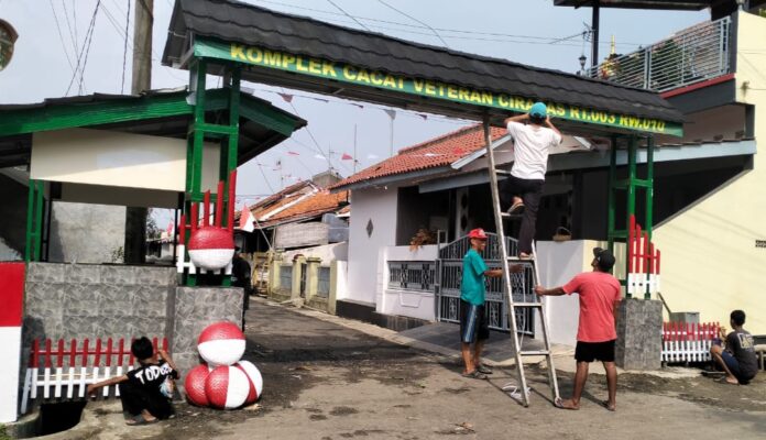 Dekorasi HUT RI 80 Serang
