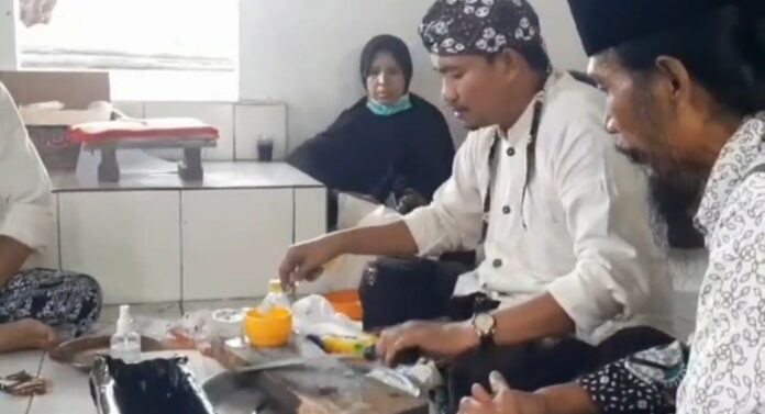 Penjamasan Pusaka Kesultanan Banten