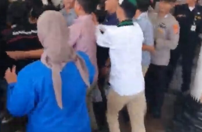 unjuk rasa mahasiswa Cilegon