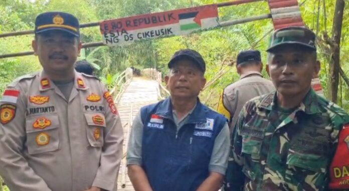 Jembatan Blengbeng ambruk