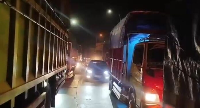 Antrean Truk