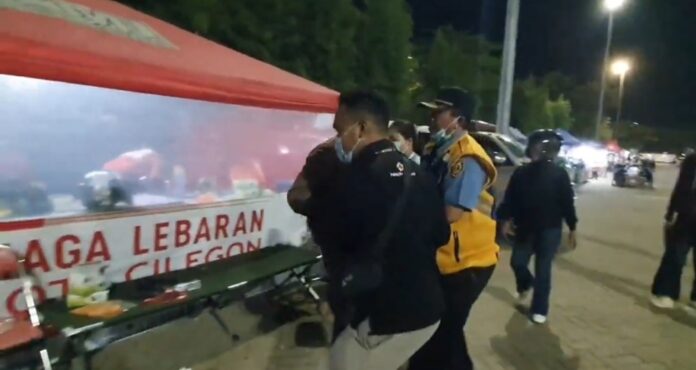 Pemudik Pingsan