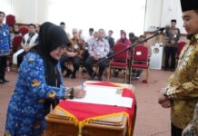 Pesan Tegas Robinsar! Pejabat Baru Pemkot Cilegon Diminta Utamakan Pelayanan Publik Robinsar