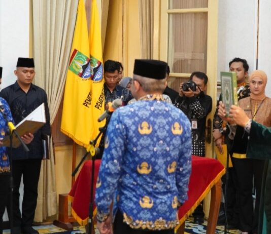Resmi Dilantik! Pj Sekda Cilegon Diminta Gaspol Perkuat Koordinasi dan Percepat Layanan Publik Robinsar