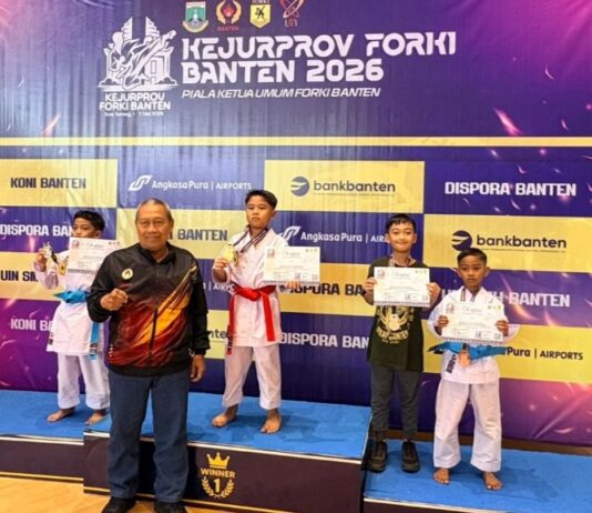 Keren! Siswa SD Bosowa Al Azhar Cilegon Sabet Juara 3 Kejurprov Karate Banten Karate