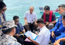 Sempat Hilang Kontak dan Hanyut ke Malaysia, Dua Nelayan Batam Berhasil Diselamatkan Evakuasi Nelayan Batam