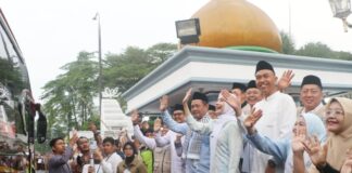 Bupati Serang Lepas 388 Jemaah Haji, Titip Pesan Jaga Akhlakul Karimah di Tanah Suci Bupati Serang Ratu Zakiyah