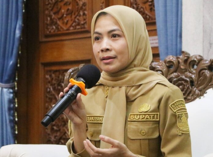 Bupati Serang