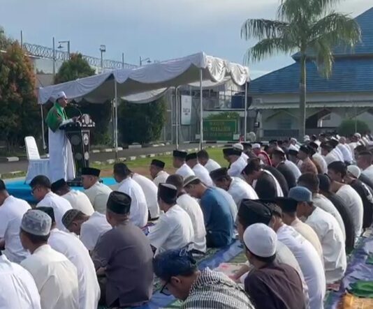 Suasana Haru di Lapas Cilegon Saat Shalat Idul Adha, Warga Binaan Menangis dalam Doa Lapas Cilegon