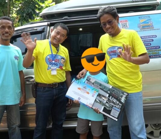 Sunat Keliling di Dalam Mobil Ramai Saat Car Free Day Cilegon, Tanpa Jarum Suntik dan Banjir Hadiah Sunat Keliling