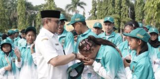 Cilegon Lepas 365 Atlet ke POPDA Banten 2026, Bidik Lonjakan Prestasi dan Masuk Tiga Besar Pj Sekda Kota Cilegon Ahmad Aziz Setia Ade Putra