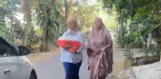 Heboh! Bayi Perempuan Ditemukan Terbungkus Plastik di Tepi Sungai Perumahan Cilegon, Mulut Tertutup Plester Penemuan Bayi