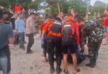 Wisatawan Jakarta yang Terseret Ombak di Pantai Cihara Lebak Ditemukan Meninggal Dunia Evakuasi Korban Tenggelam
