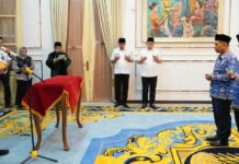 Robinsar Rotasi Dua Pejabat Eselon II, Sekwan dan Inspektur Cilegon Resmi Berganti Robinsar