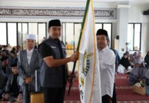 Bonus Juara MTQ Banten Naik hingga Rp50 Juta, Robinsar Lepas Kafilah Cilegon dengan Target Juara Robinsar