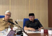 Lawan Inflasi, Pemkot Cilegon Ajak ASN Tanam Minimal 15 Polybag Cabai di Rumah Pj Sekda Kota Cilegon Ahmad Aziz