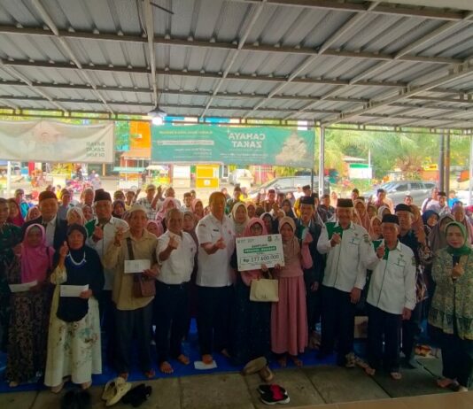 BAZNAS Cilegon Salurkan Santunan Rp177,6 Juta untuk 296 Pemandi Jenazah Baznas Cilegon