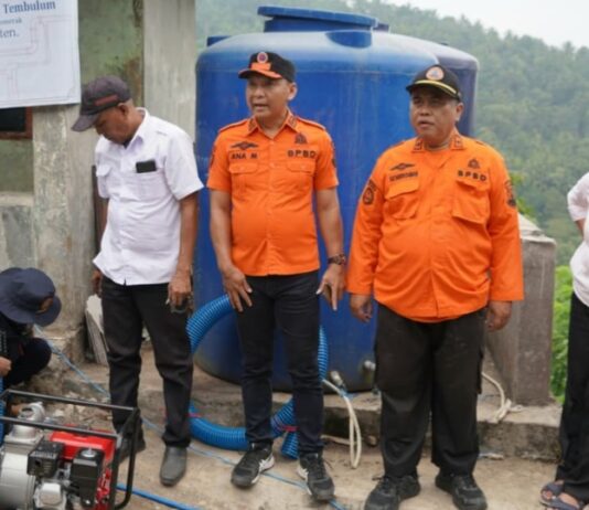 Robinsar Gerak Cepat Atasi Kekeringan di Pulomerak, Air Bersih Didistribusikan Setiap Hari hingga Desember Robinsar