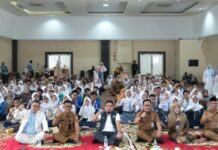 Robinsar Siapkan SD-SMP Swasta Gratis, Anak Cilegon Dijanjikan Tak Putus Sekolah Lagi Robinsar