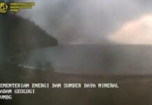 Gunung Anak Krakatau Masih Siaga Level III, Wisatawan Dilarang Dekat Kawah dalam Radius 3 Kilometer Gunung Anak Krakatau