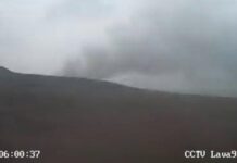 Gunung Anak Krakatau Masih Siaga, Tremor Terekam 5 Kali dan Warga Dilarang Mendekat 3 Km Gunung Anak Krakatau
