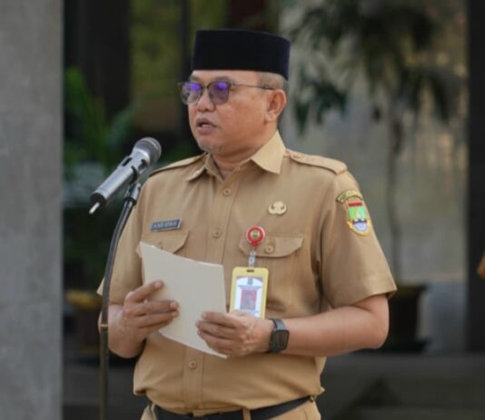 Pj Sekda Cilegon Ajak ASN Tingkatkan Integritas dan Pelayanan Publik di Bulan Kemerdekaan Pj Sekda Cilegon Ahmad Aziz Setia Ade Putra
