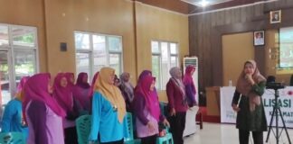 Trauma Healing Jadi Bekal Perempuan Lebakgede Cilegon Hadapi Bencana, Praktisi Psikologi Beri Pendampingan Praktisi psikologi Iffah Lathifah