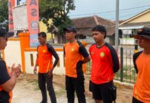 Wisatawan Tangerang Terseret Arus di Pantai Carita, Tim SAR Langsung Bergerak Pencarian Korban Tenggelam