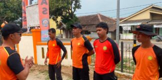 Wisatawan Tangerang Terseret Arus di Pantai Carita, Tim SAR Langsung Bergerak Pencarian Korban Tenggelam