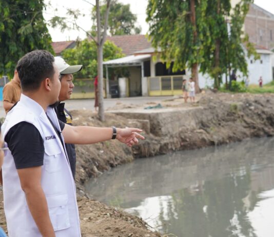 Tandon BBS 3 Cilegon Dangkal, Warga Apresiasi Pengerukan untuk Cegah Banjir Robinsar