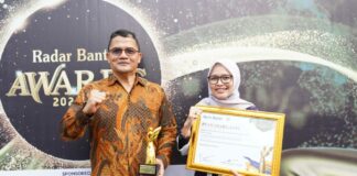 Dua Layanan Cilegon Raih Penghargaan Radar Banten Award 2026 Radar Award