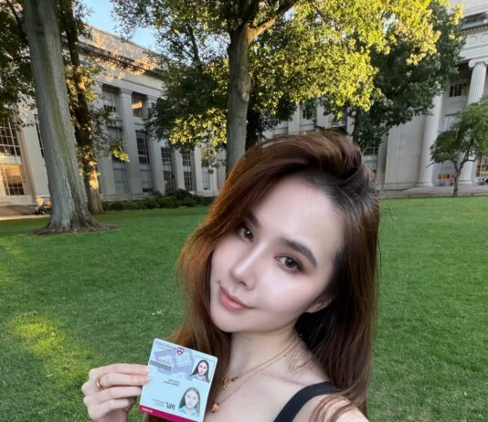 Agatha Chelsea Bikin Kagum, Punya Kesempatan Belajar di Harvard dan MIT Agatha Chelsea