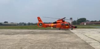 Misi Pencarian 8 Orang di Selat Sunda Dibantu Helikopter HR-3604 Pencarian SAR