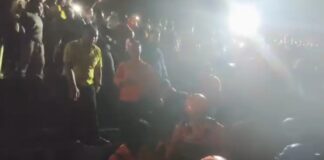 KMP Batu Mandi Terbakar, Seluruh Penumpang Berhasil Dievakuasi Tanpa Korban Jiwa Evakuasi Penumpang Kapal