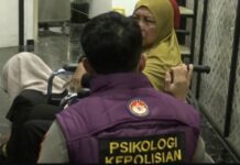KMP Batu Mandi Terbakar, Polda Banten Buka Posko Kehilangan dan Trauma Healing Trauma Healing